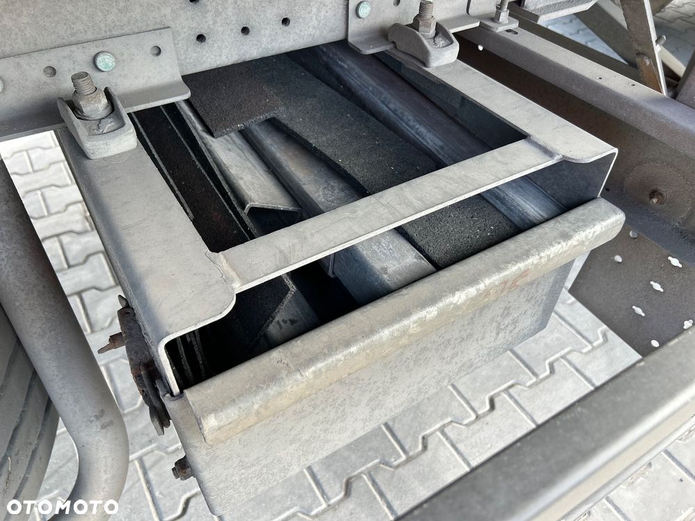 Schmitz Cargobull Standard 5x2018 podnoszony dach z Niemiec  / OŚ PODNOSZONA / ładne opony / od pierwszego właściciela / OKAZJA - 12