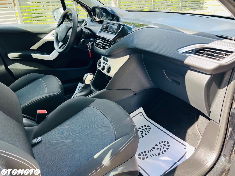 Peugeot 208 PureTech 68 Like - 2