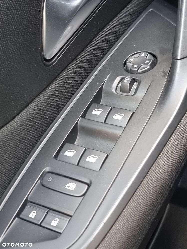 Peugeot 308 1.5 BlueHDi Active Pack S&S - 33