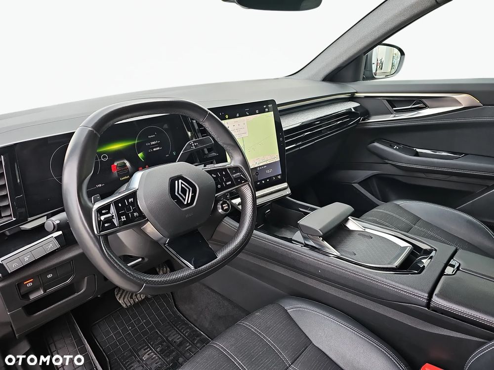 Renault Austral 1.3 TCe mHEV Techno - 4