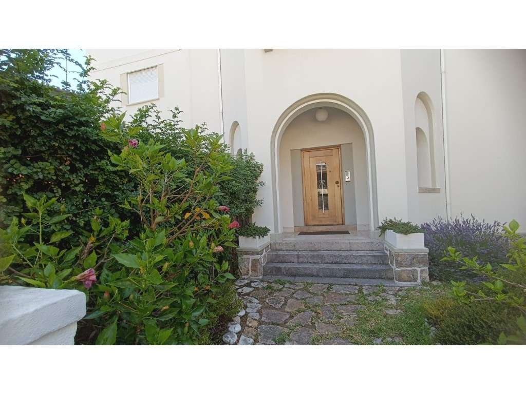 Apartamento T2 Estoril - Casino - Praia - Grande imagem: 3/39