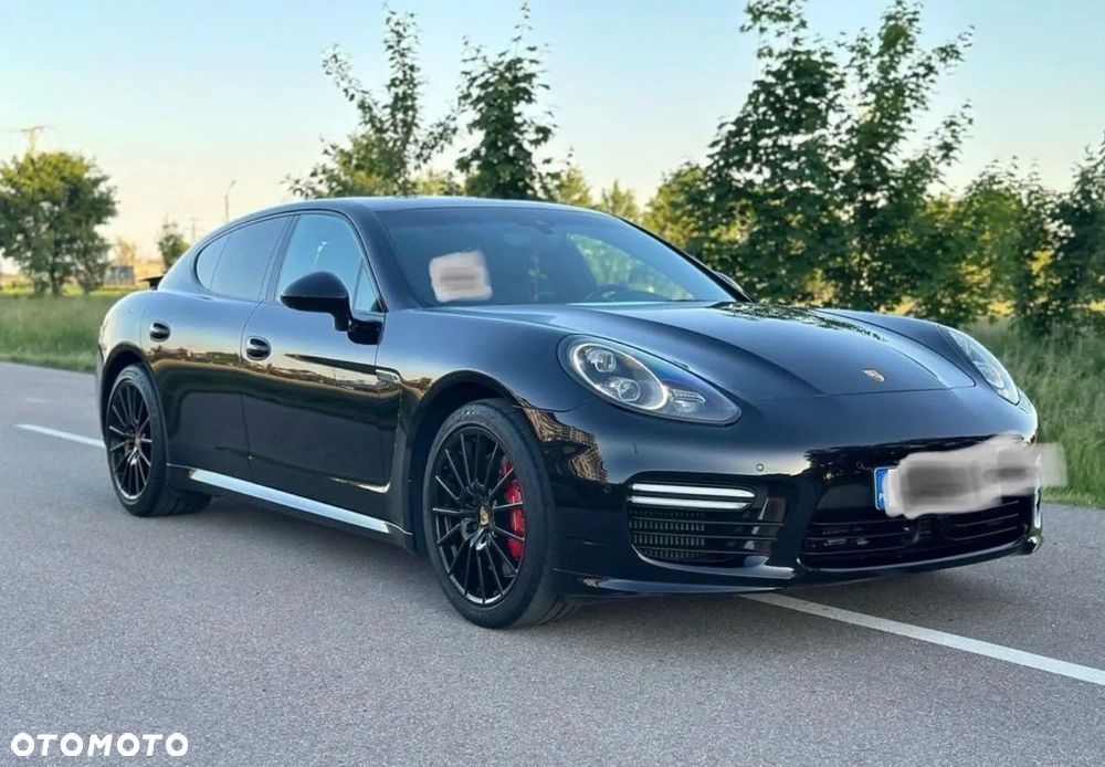Porsche Panamera Turbo - 21