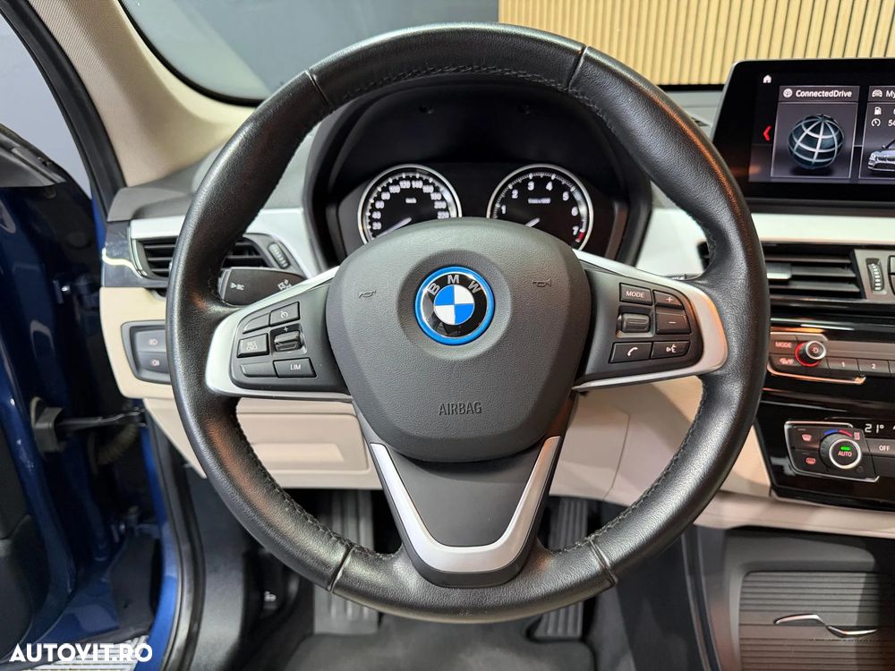 BMW X1 xDrive25e AT PHEV - 12