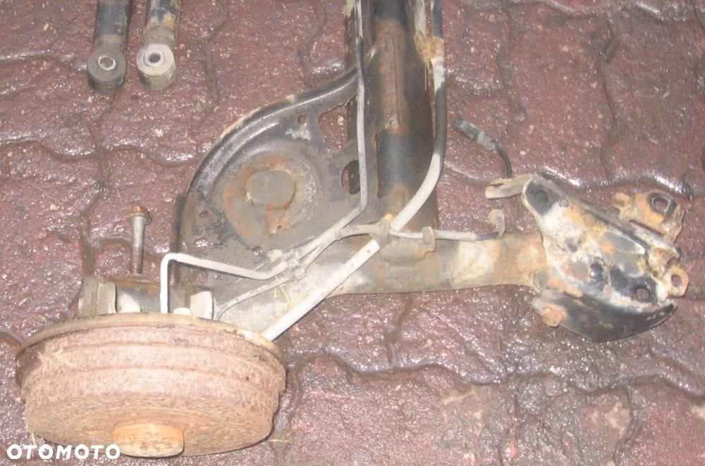 belka zawieszenie tył MICRA K12 amortyzator - 3