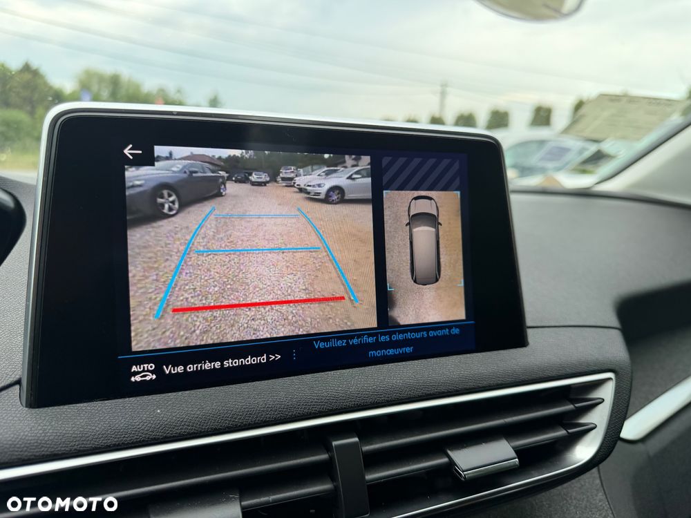 Peugeot 5008 1.6 BlueHDi Style 7os - 25