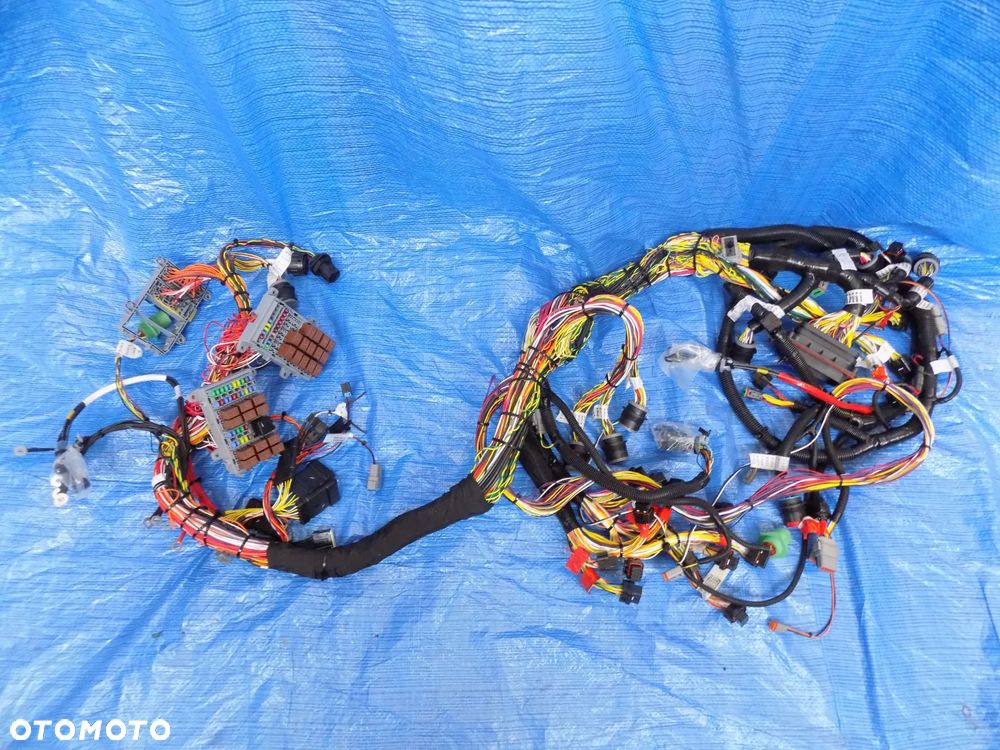 instalacja elektryczna wiązka 48196662 case 7250 8250 9250 - 1