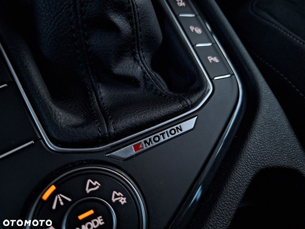 Volkswagen Tiguan 2.0 TSI 4Mot Elegance DSG - 21