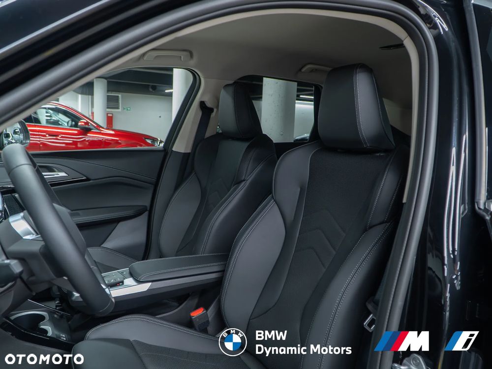 BMW X1 sDrive18i xLine - 16