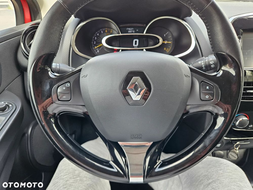 Renault Clio TCe 90 Dynamique - 17