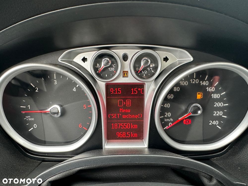 Ford Kuga 2.0 TDCi 4x4 Titanium - 14