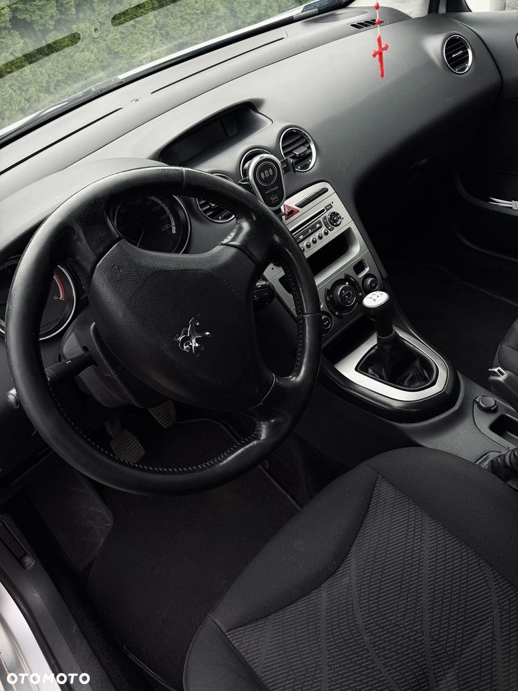 Peugeot 308 - 7