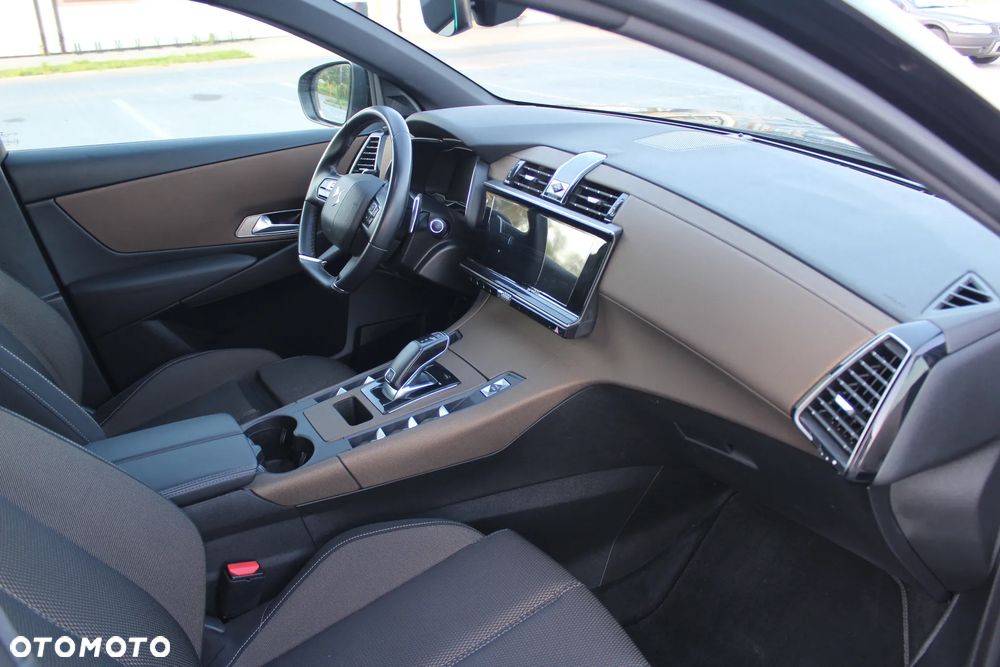 DS Automobiles DS 7 Crossback 2.0 BlueHDi Grand Chic - 24