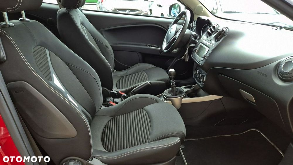 Alfa Romeo Mito - 25