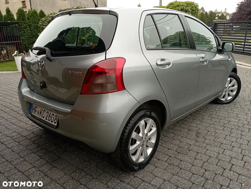 Toyota Yaris 2008 photo 4