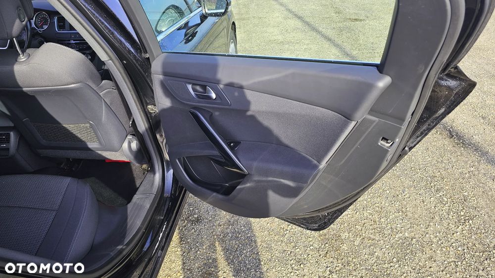 Peugeot 508 BlueHDi 150 Stop&Start Active - 16