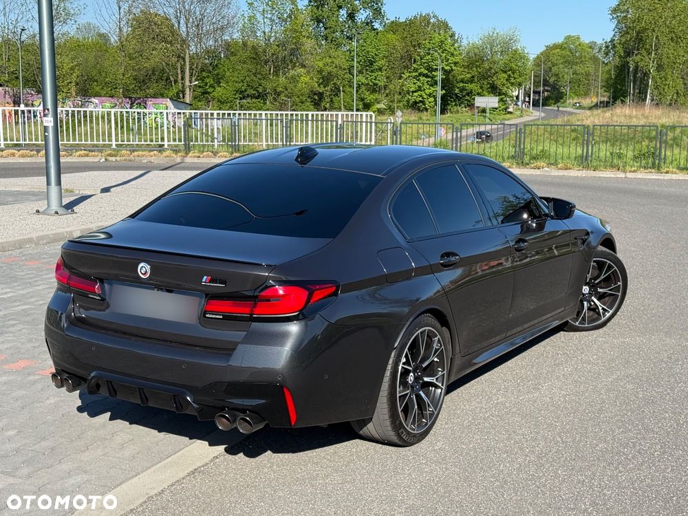 BMW M5 Competition - 4