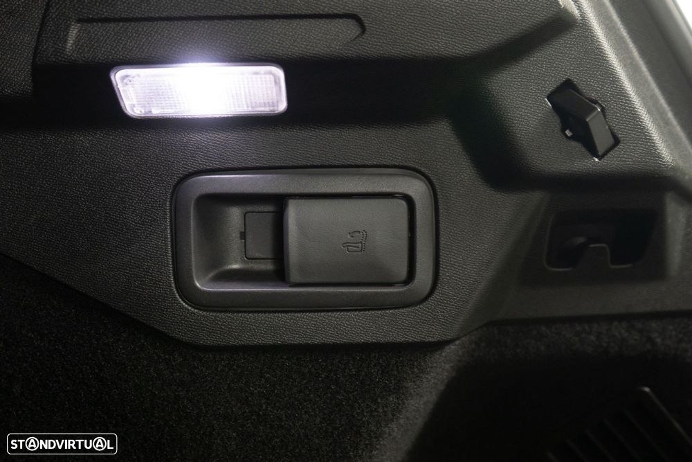 DS DS7 Crossback E-Tense Performance Line+ EAT8 - 15