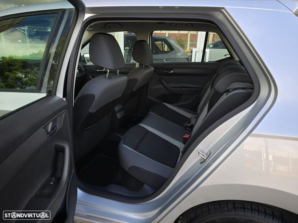 Skoda Fabia 1.0 Ambition - 8
