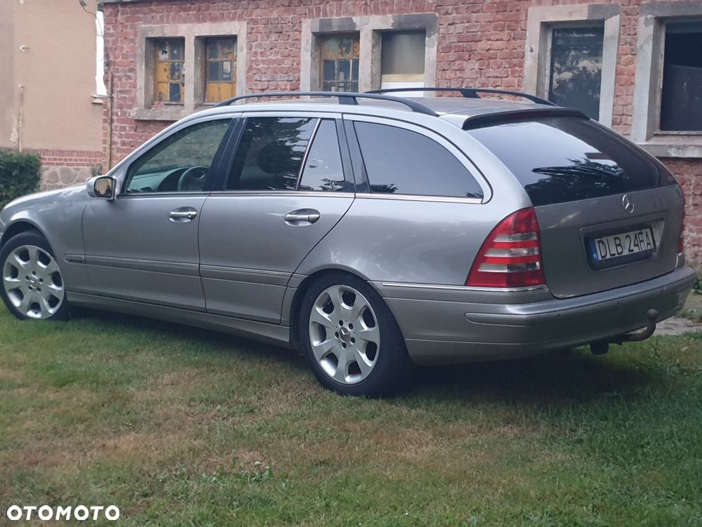Mercedes-Benz Klasa C - 2