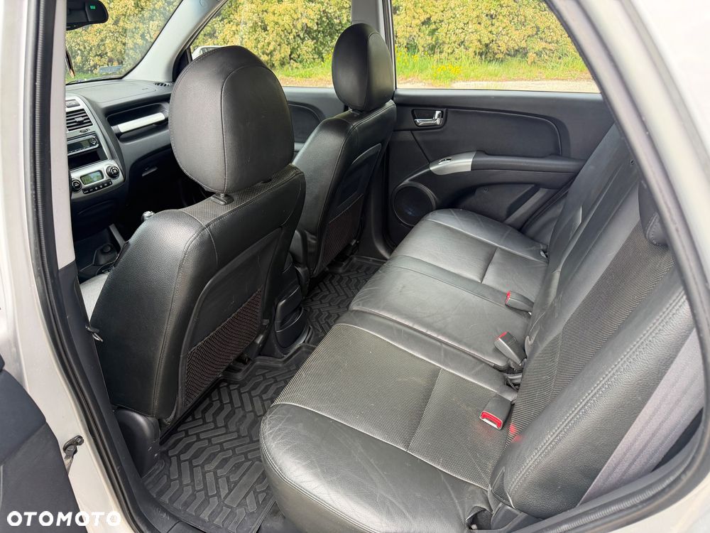 Kia Sportage 2.0 CRDi Tour + - 9