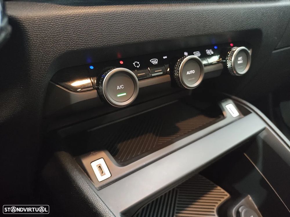 Citroën e-C4 50 kWh Plus - 17