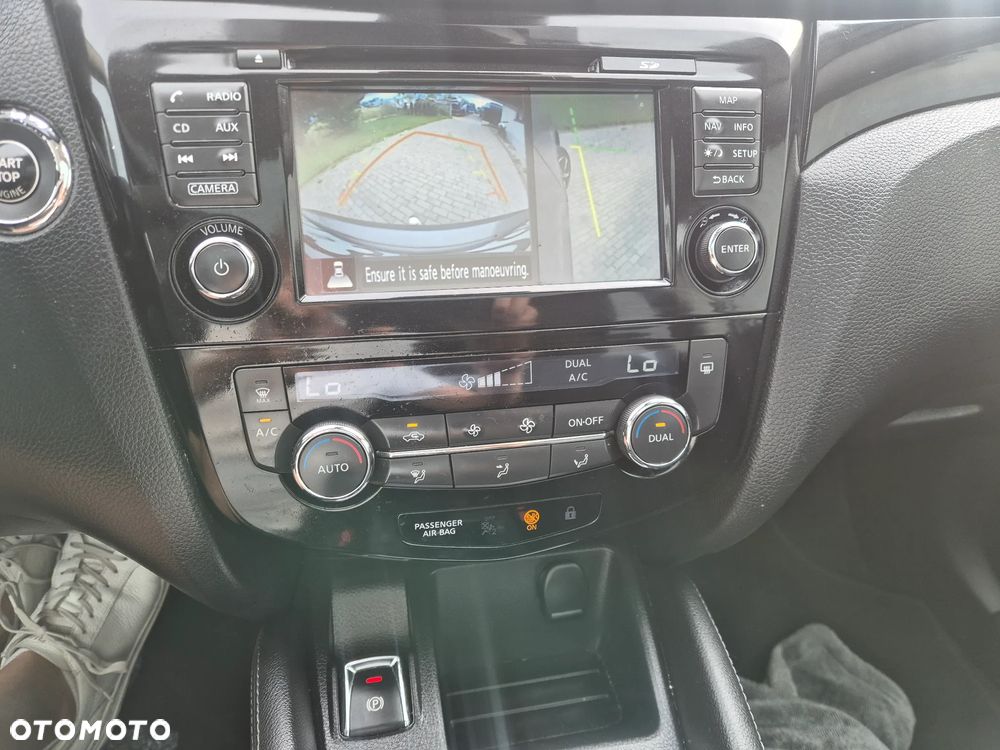 Nissan Qashqai - 12