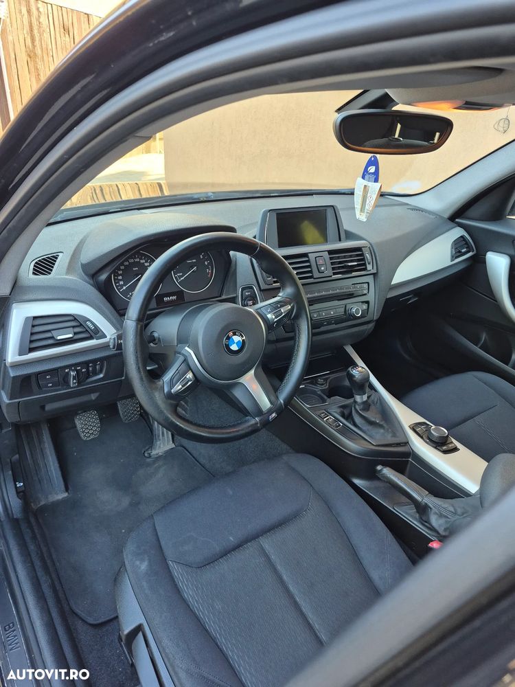 BMW Seria 1 116i - 4