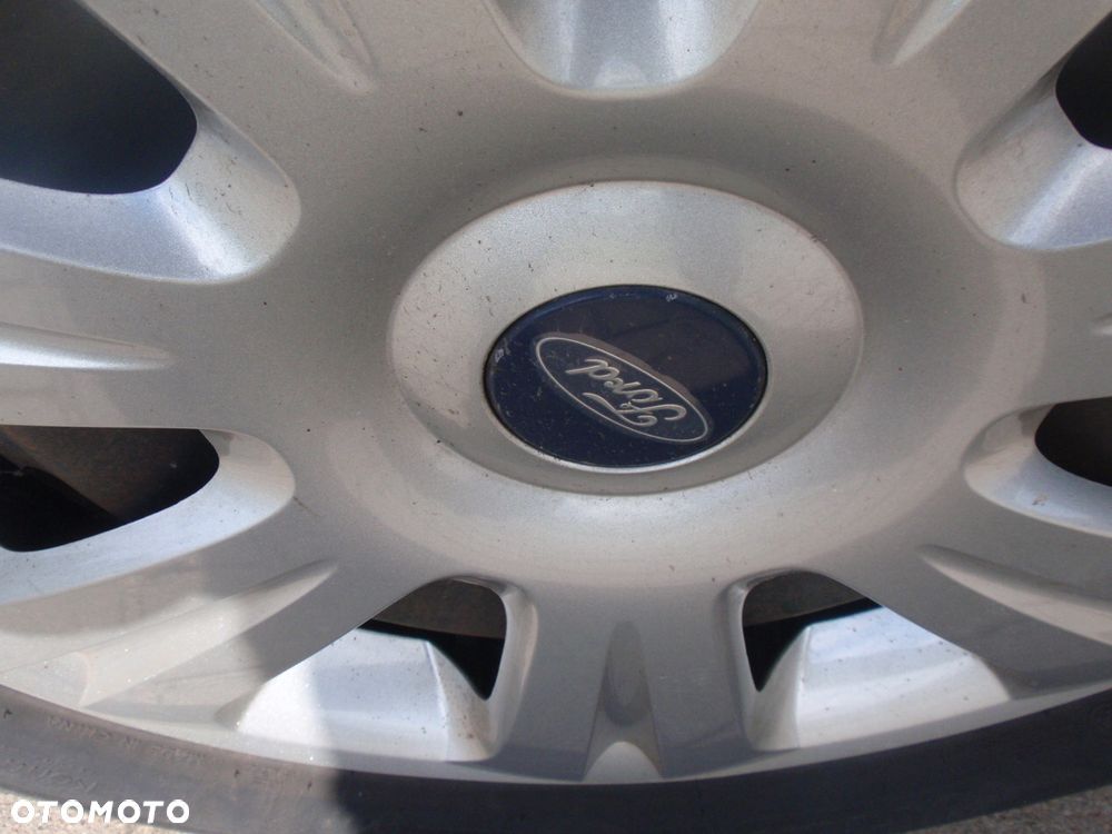 Ford Focus - 9