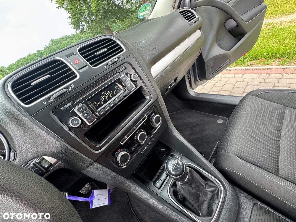 Volkswagen Golf - 11
