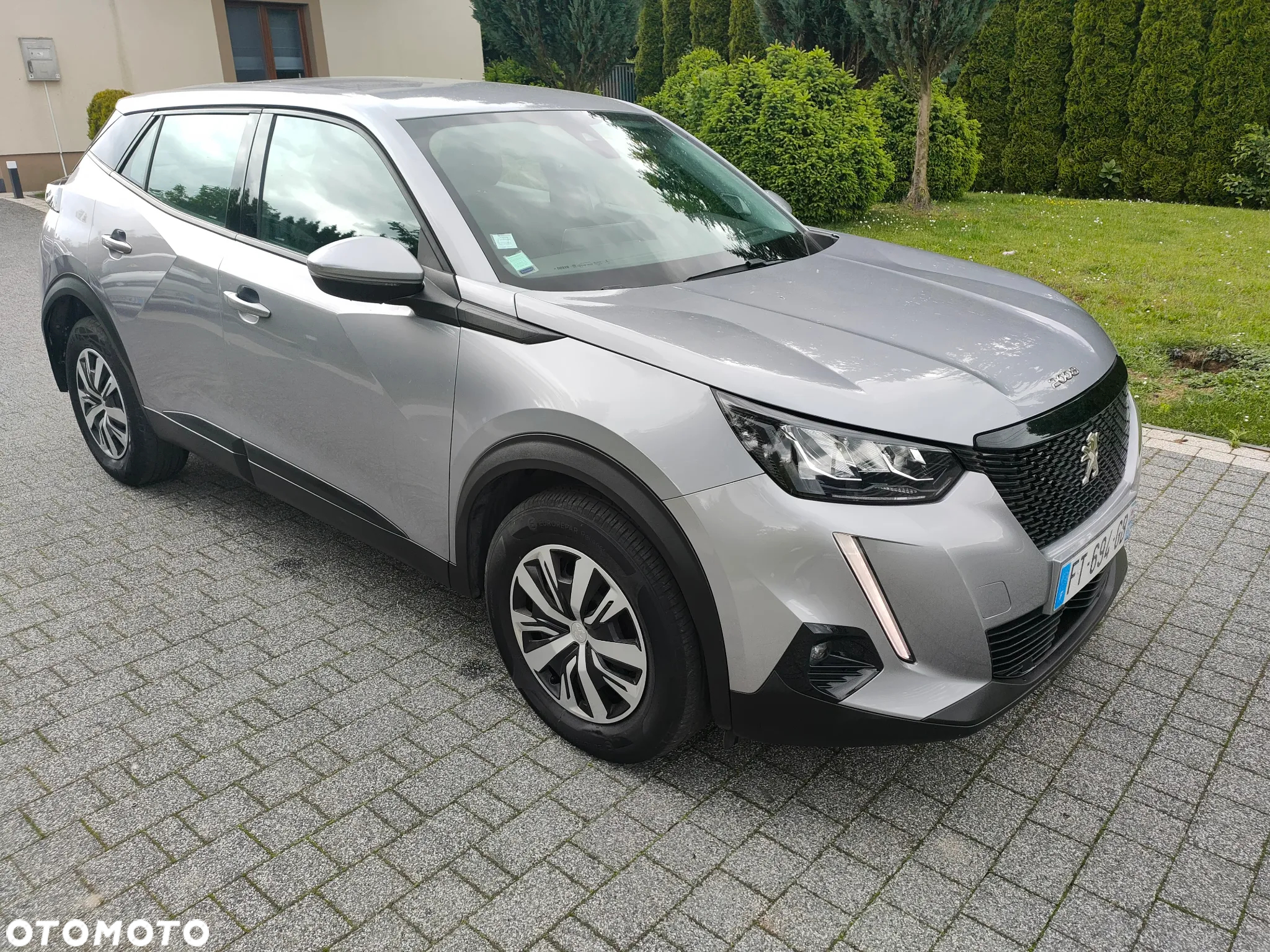 Peugeot 2008 - 3