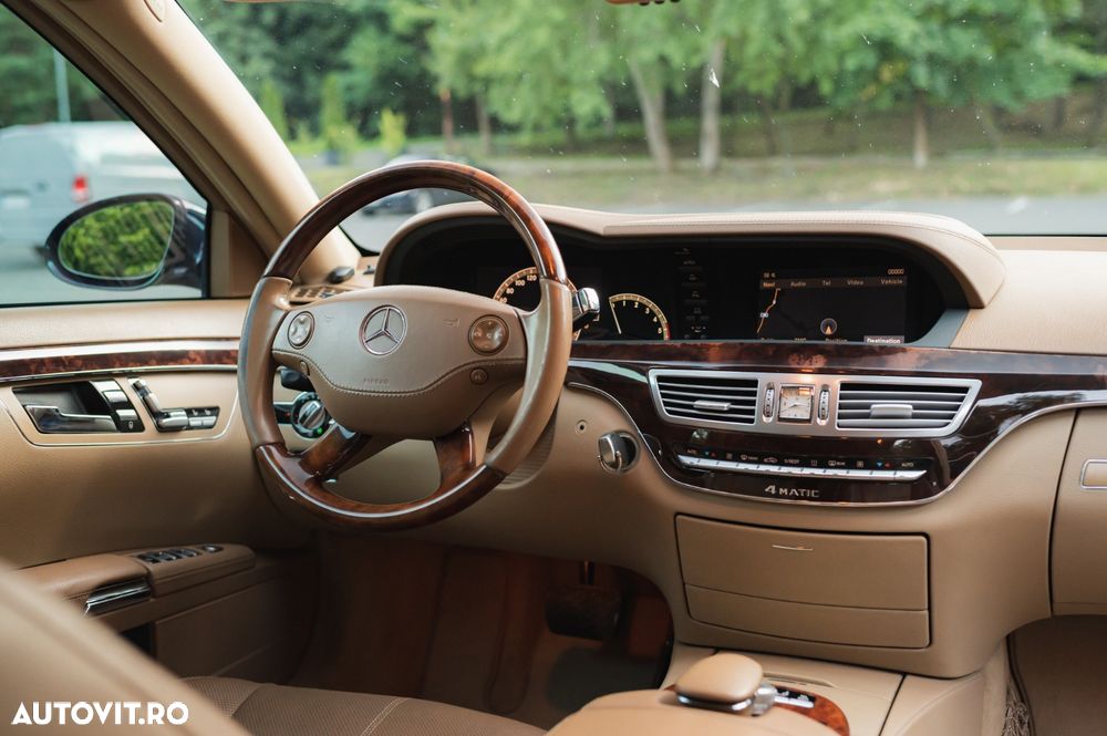 Mercedes-Benz S 320 CDI 4-Matic Aut - 26