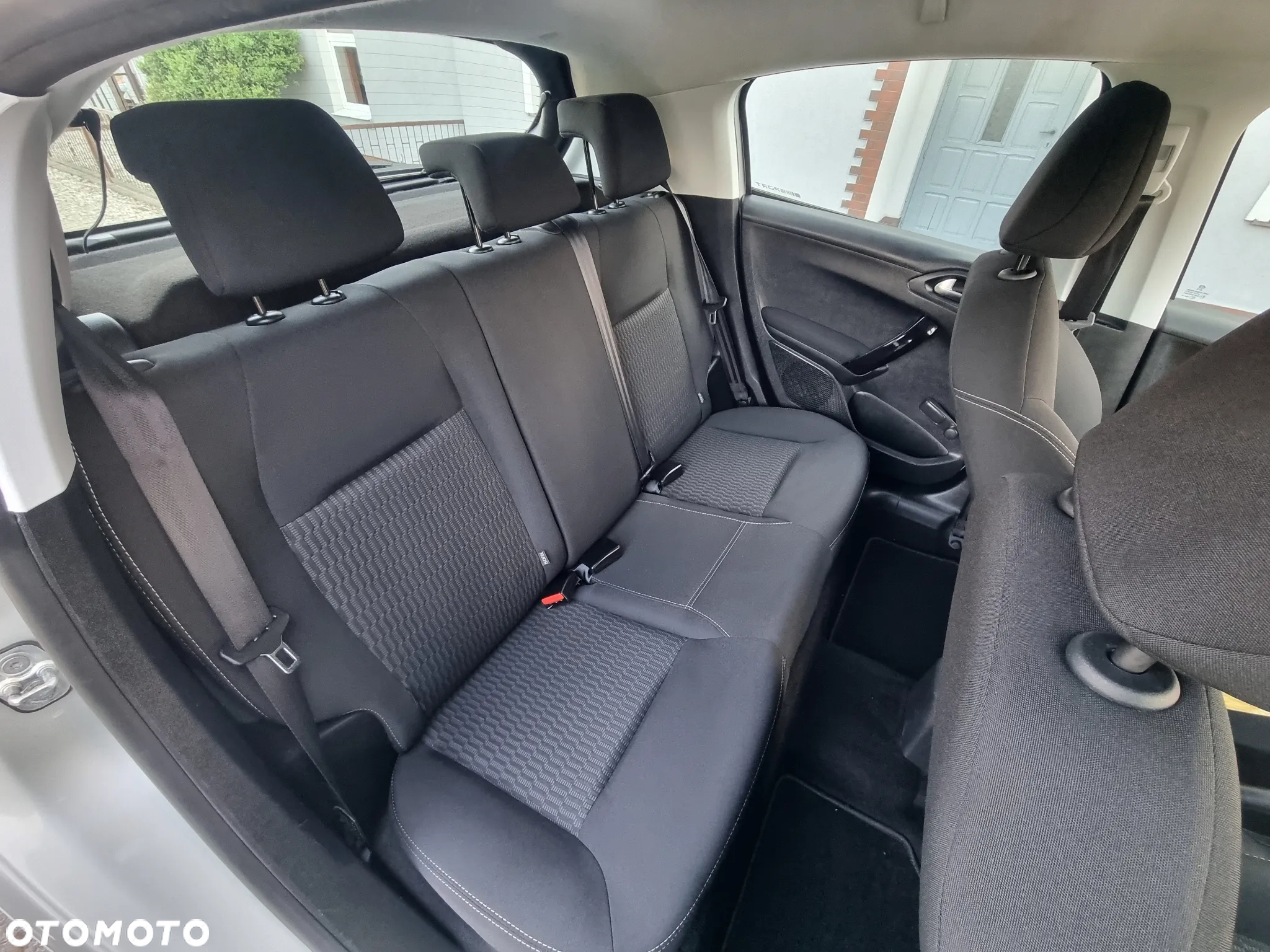 Peugeot 208 1.2 PureTech Style - 11