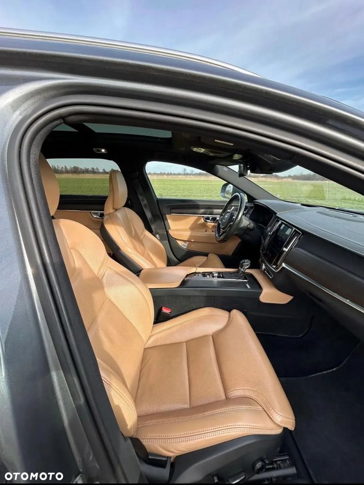 Volvo V90 D5 SCR AWD Momentum Pro - 15