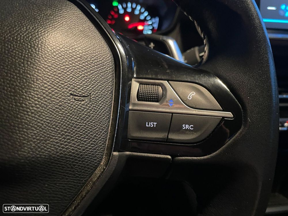 Peugeot 208 1.2 PureTech Allure EAT8 - 15