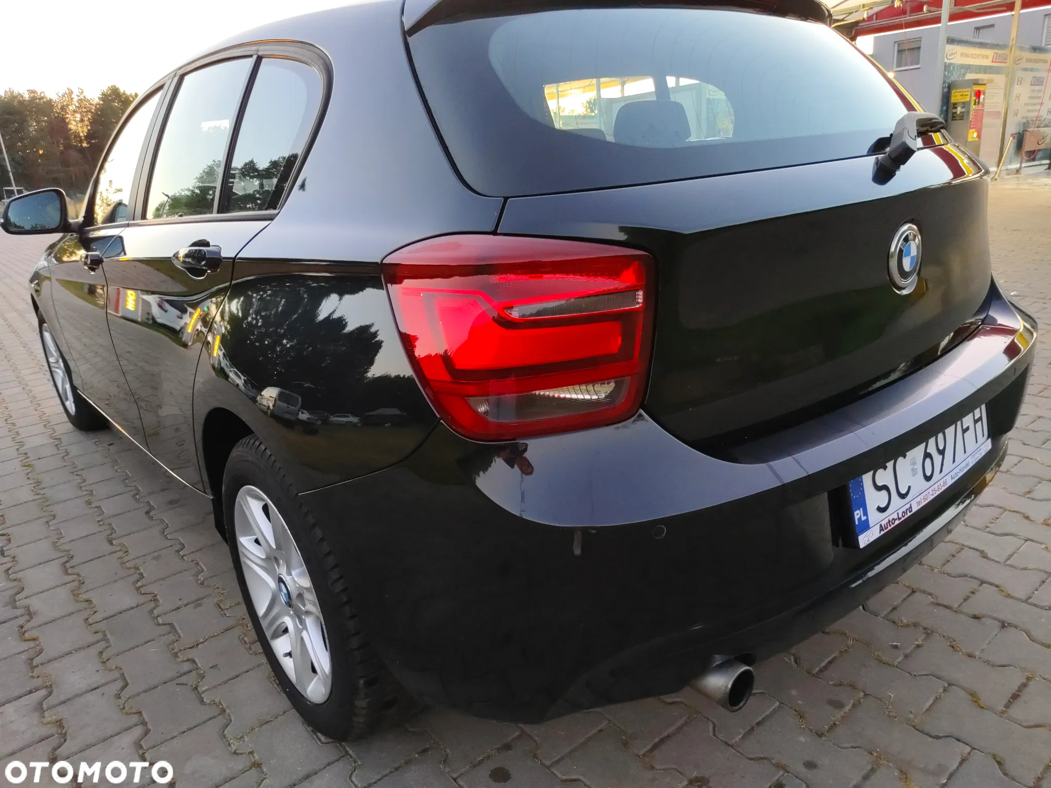 BMW Seria 1 116i - 8