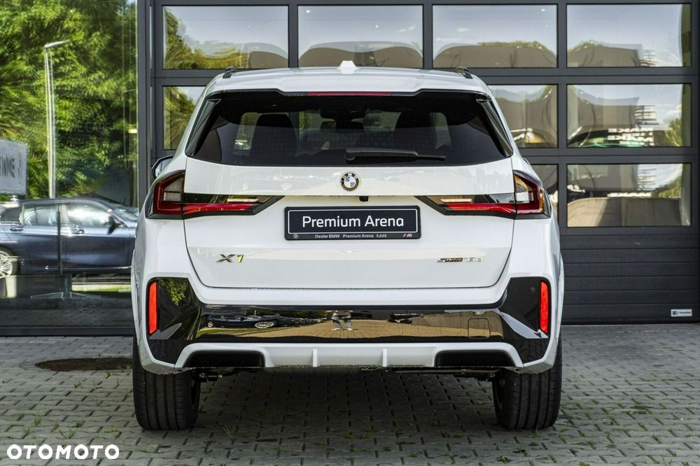 BMW X1 - 10