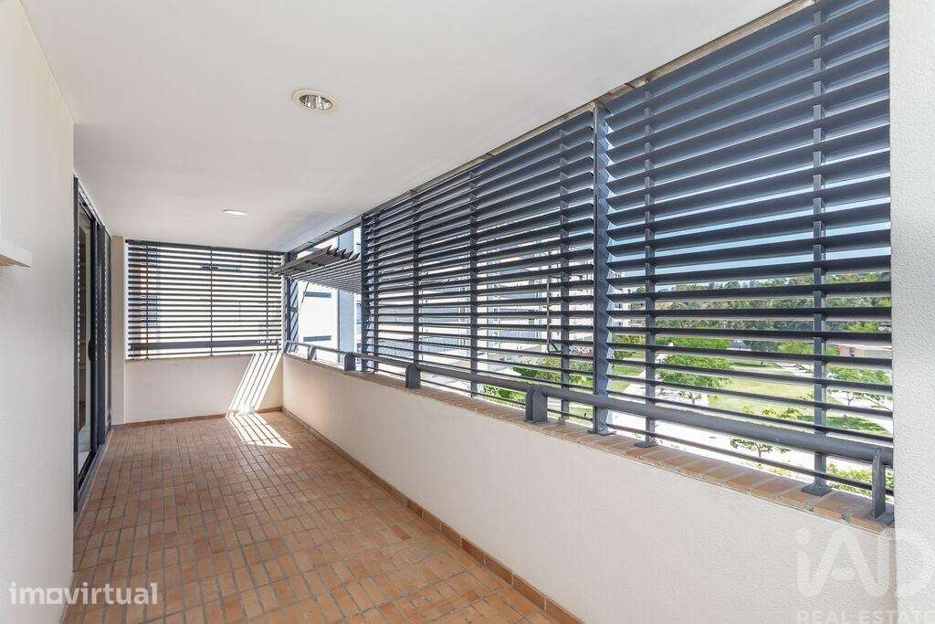 Apartamento T2 em São Domingos De Benfica de 166,00 m2 - Grande imagem: 3/28