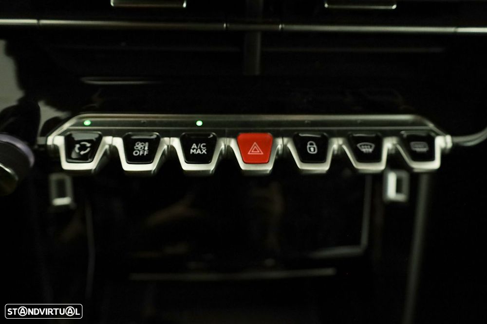 Peugeot 2008 1.2 PureTech Allure Pack - 10