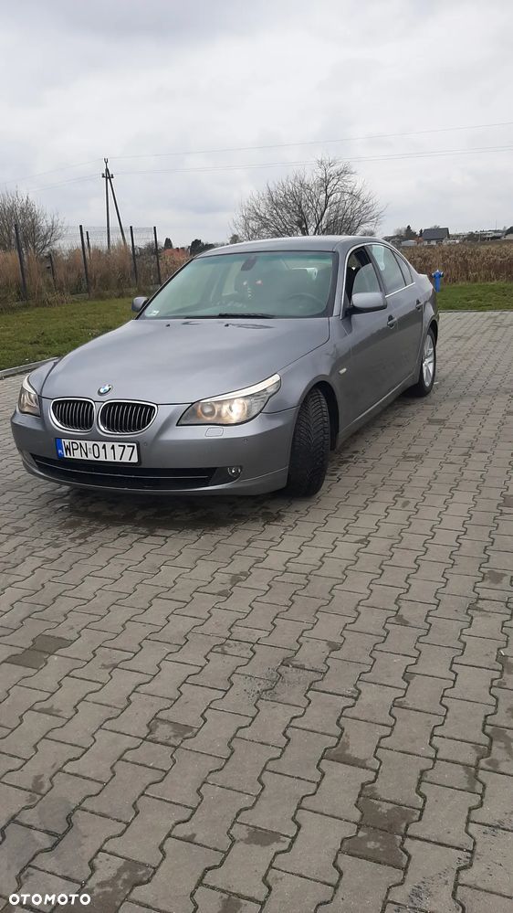 BMW Seria 5 520d Touring - 6
