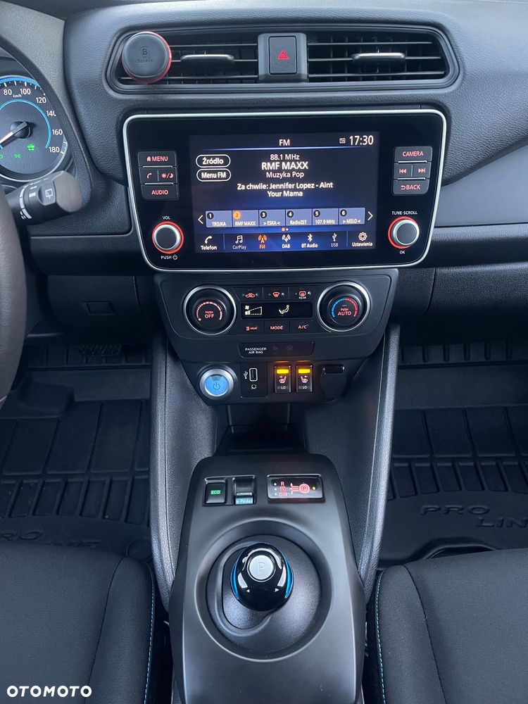 Nissan Leaf 40kWh Acenta - 4