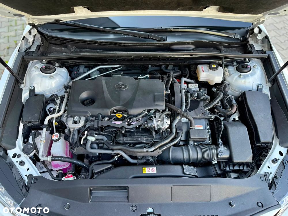 Toyota Camry 2.5 Hybrid Comfort CVT - 20