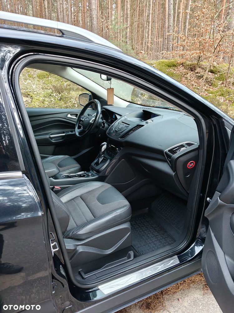 Ford Kuga 2.0 TDCi 4x4 Titanium - 8