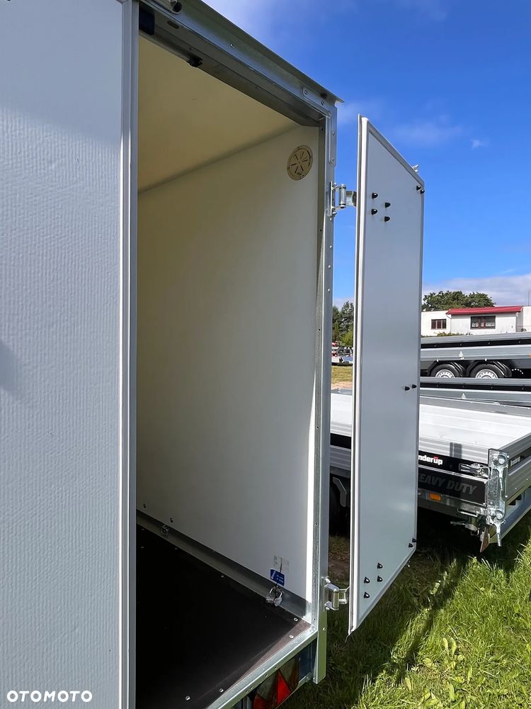 Brenderup Przyczepa CARGO CD300 TBD furgon z DRZWIAMI  300x155x185cm z hamulcem 2000kg - 10