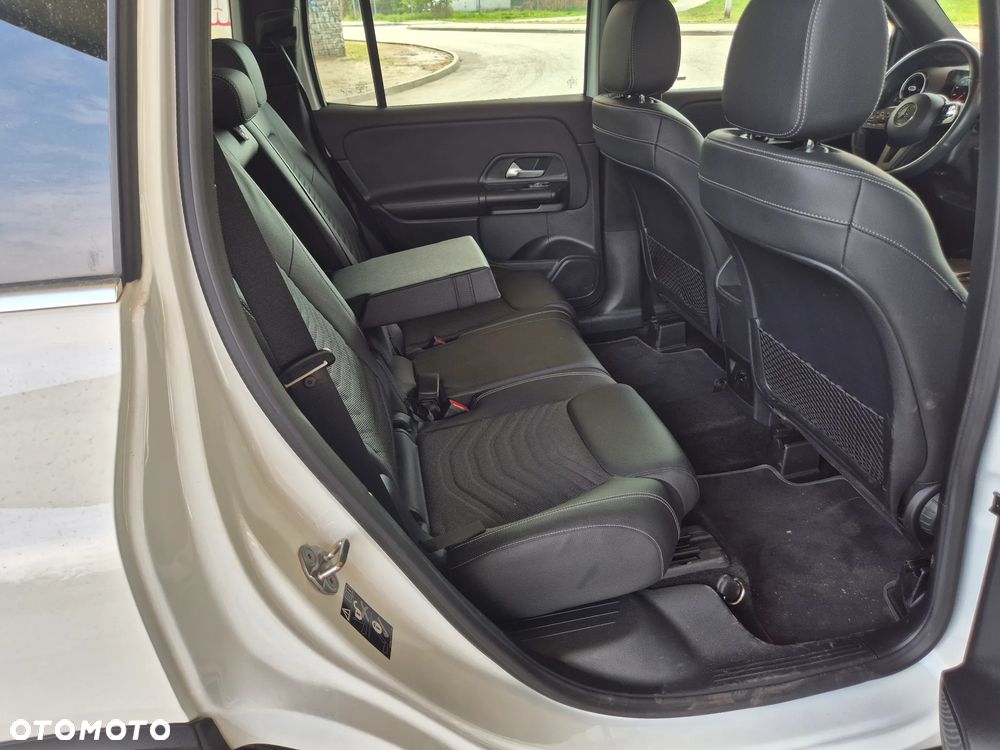 Mercedes-Benz GLB 200 7G-DCT - 22