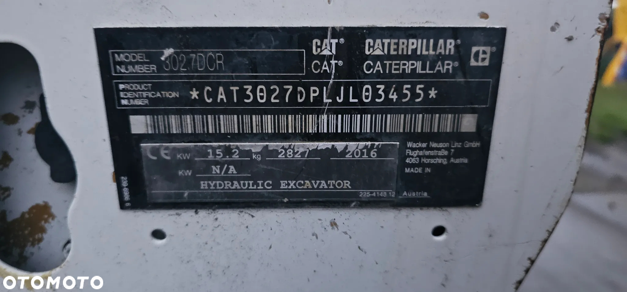 Caterpillar mini koparka CAT 302.7D CR + 3 łyżki 2,8T - 2