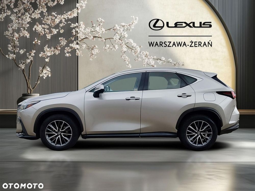 Lexus NX 350h Elegance 2WD - 4