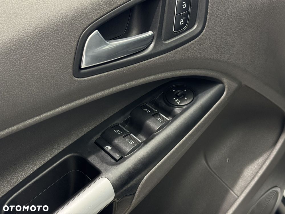 Ford Tourneo Connect 1.5 EcoBlue Titanium - 22