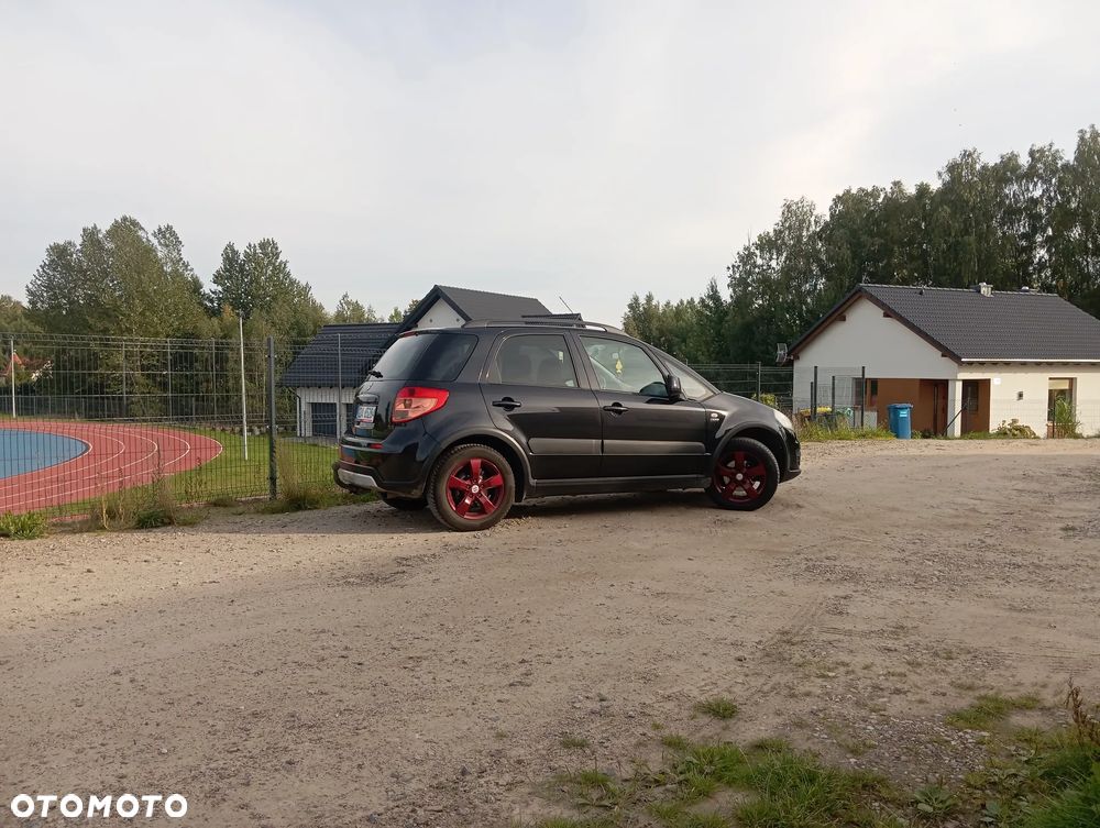 Suzuki SX4 2.0 DDiS 4x2 Comfort - 5