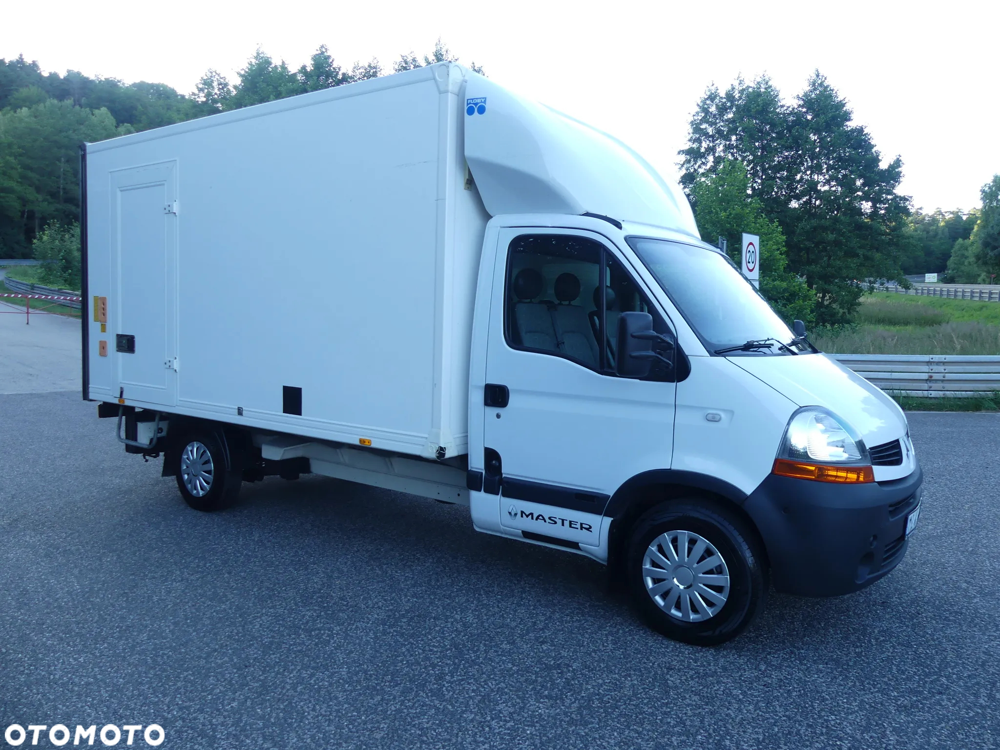 Renault Master 2.5 dci 150 KM - 3