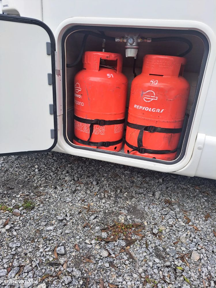 Rapido 696F Premium Edition - 56